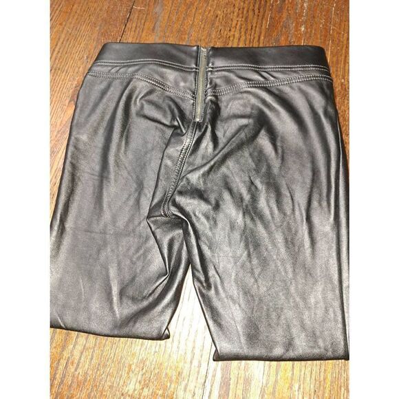 6P LOFT Petites Black Faux Leather Rear Zip Stretch Pants Form Fitting Bodycon - Picture 4 of 6